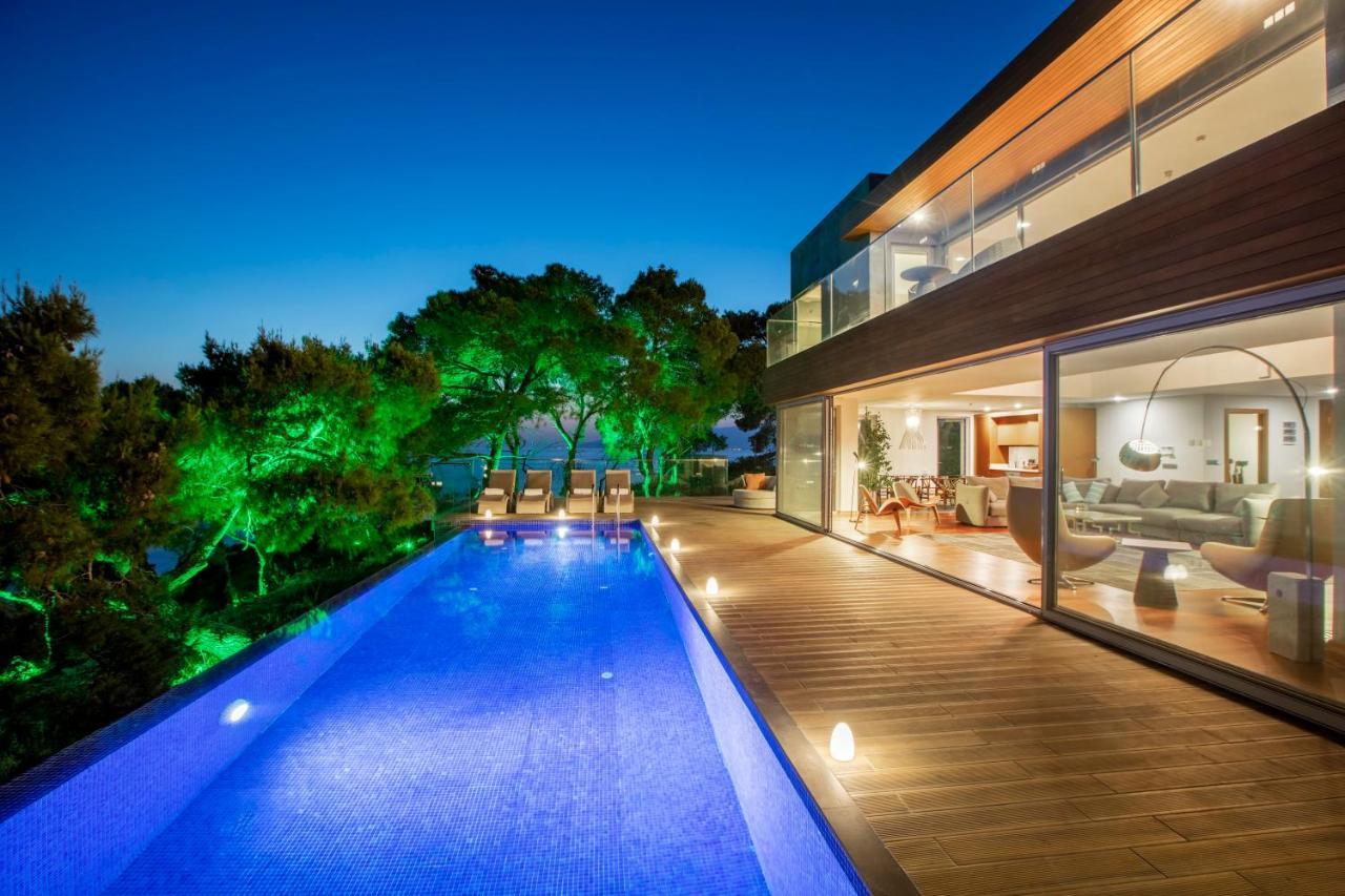 松树湾旅游度假酒店 库萨达斯 外观 照片 Villa Blue Sky