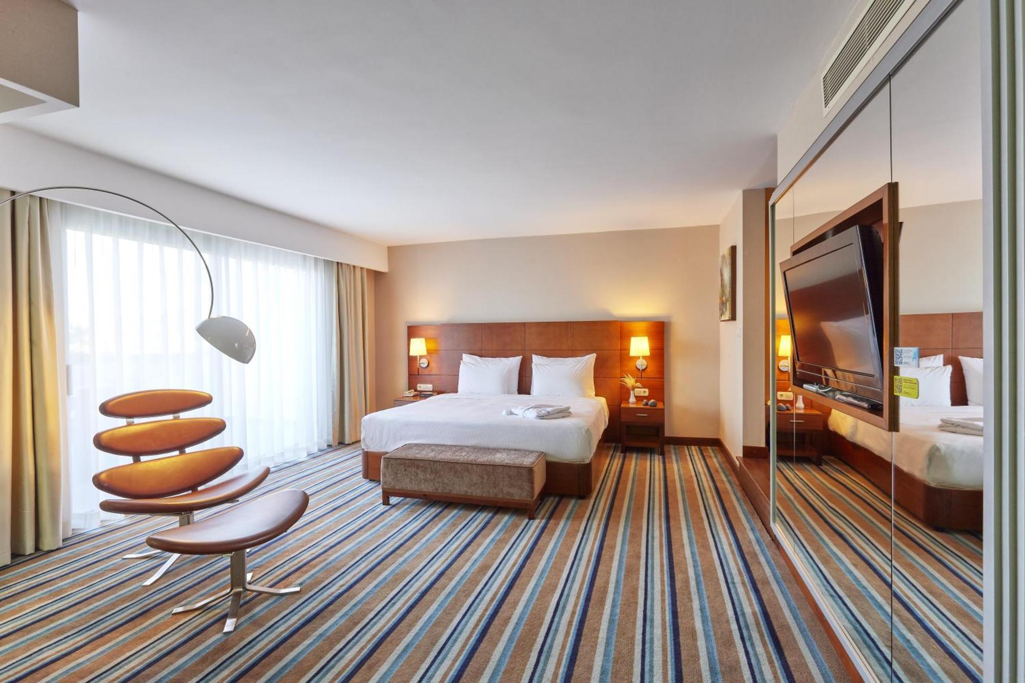 松树湾旅游度假酒店 库萨达斯 客房 照片 Suite